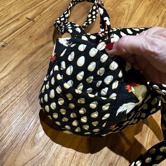 Vera Bradley Women’s Black Chicken Egg Quilted Handbag Purse Collectible - Picture 7 of 13